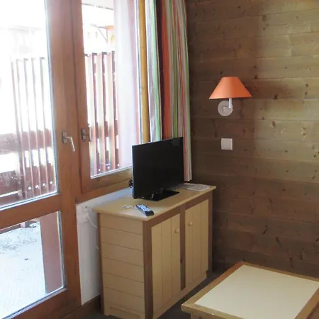 Apartment Au Pied Des Pistes Avec Balcon, Animaux Admis - Fr-1-181-2207